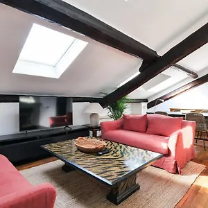 elegant-p-venezia-attic.it-lombardy.com/